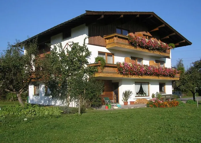 Gaestehaus Gruenbacher